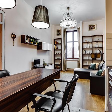 Stylish Apartment - Ivana Franka Street Lwów Zewnętrze zdjęcie